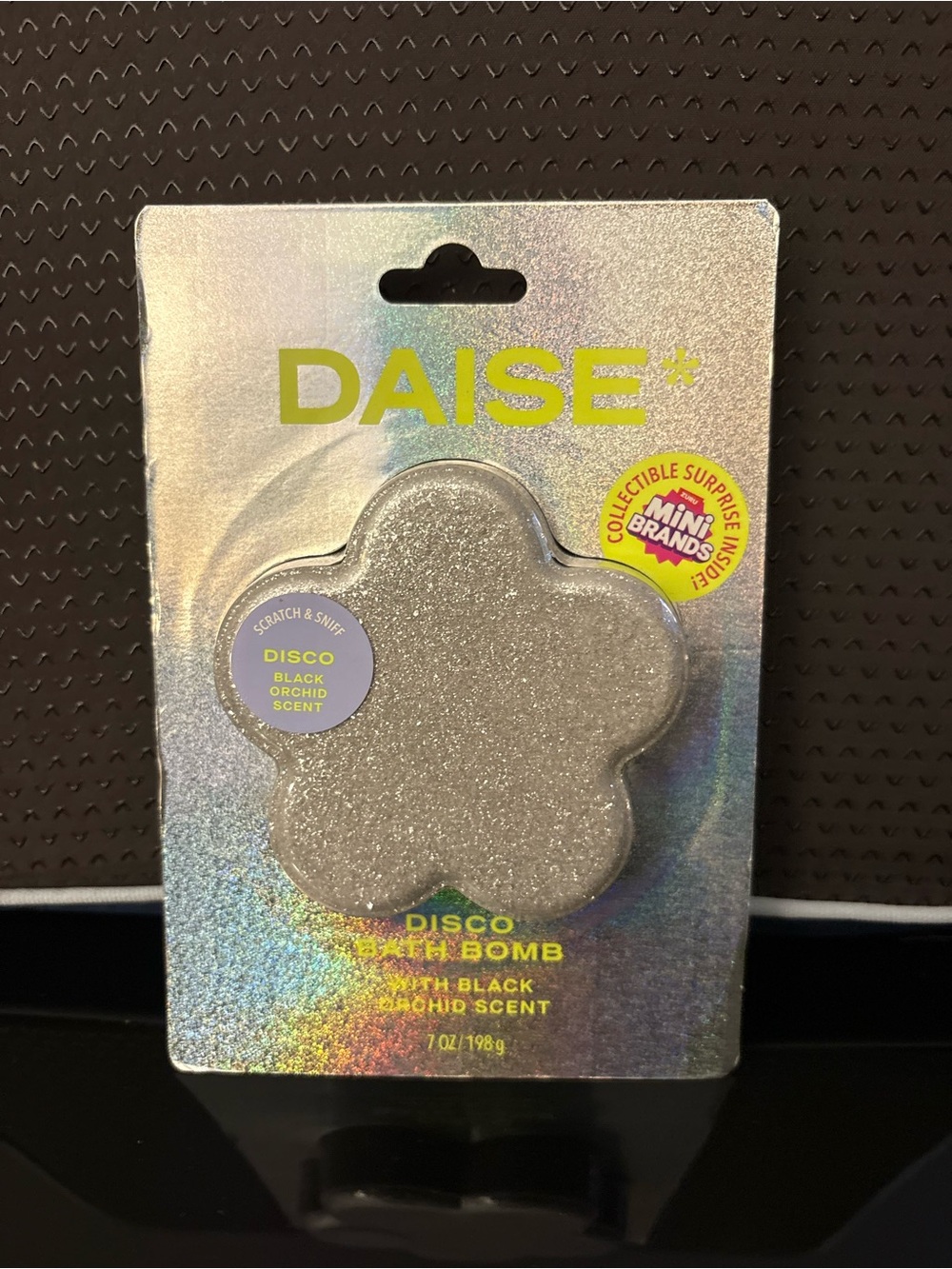 Disco Silver Flower Bath Bomb - Black Orchid Scent